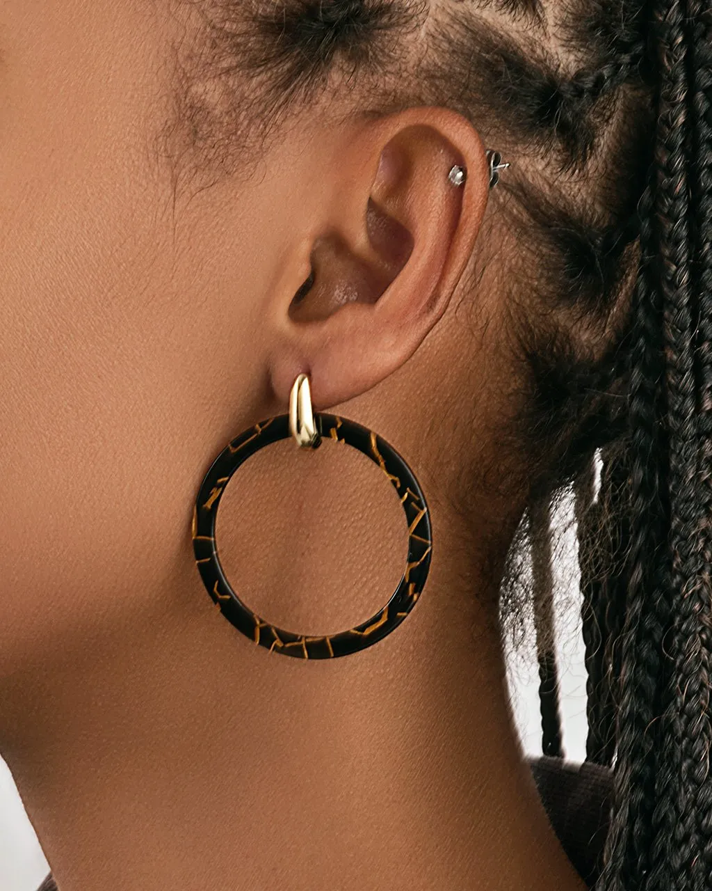 1.75" Circle Resin Stud Drops