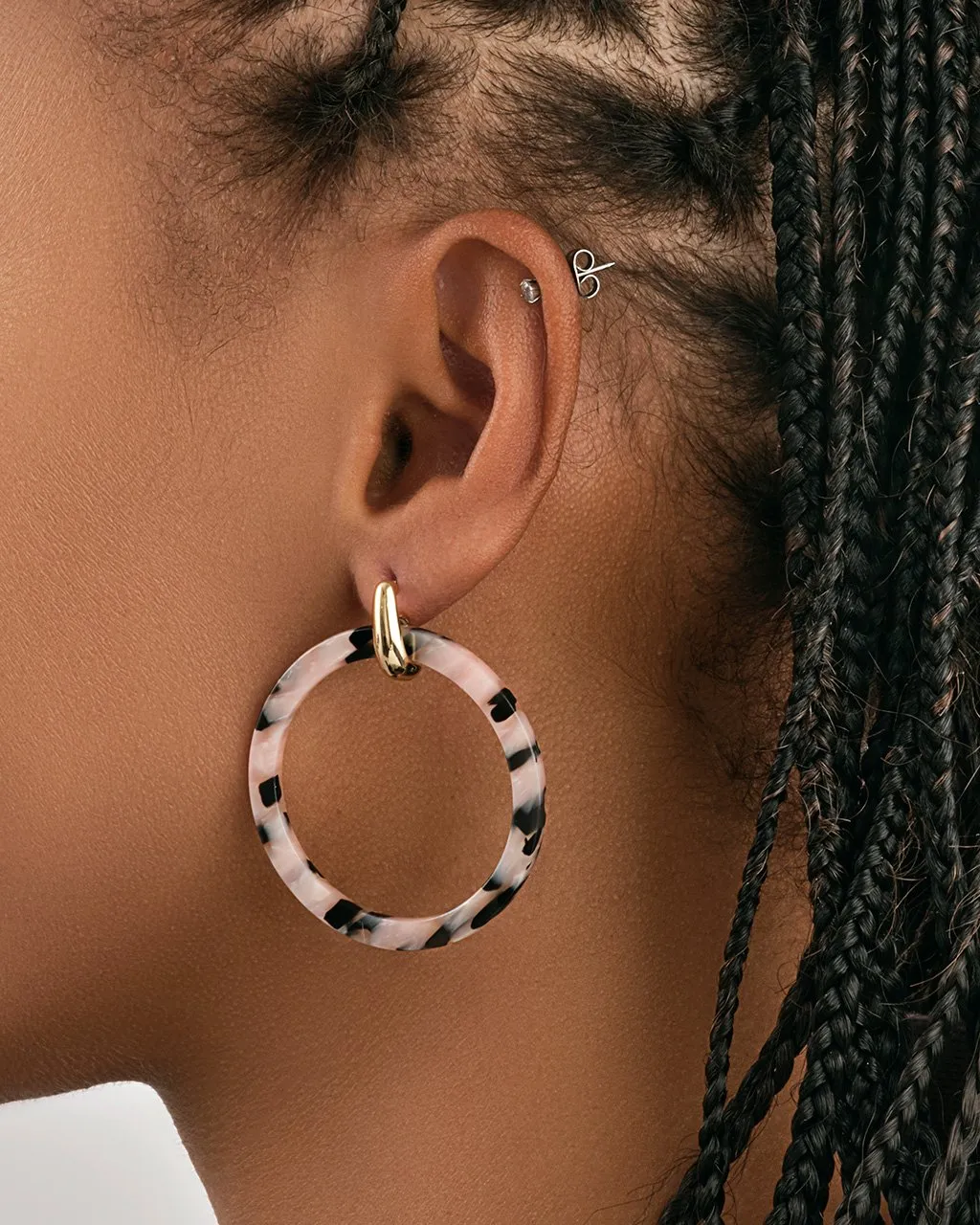 1.75" Circle Resin Stud Drops