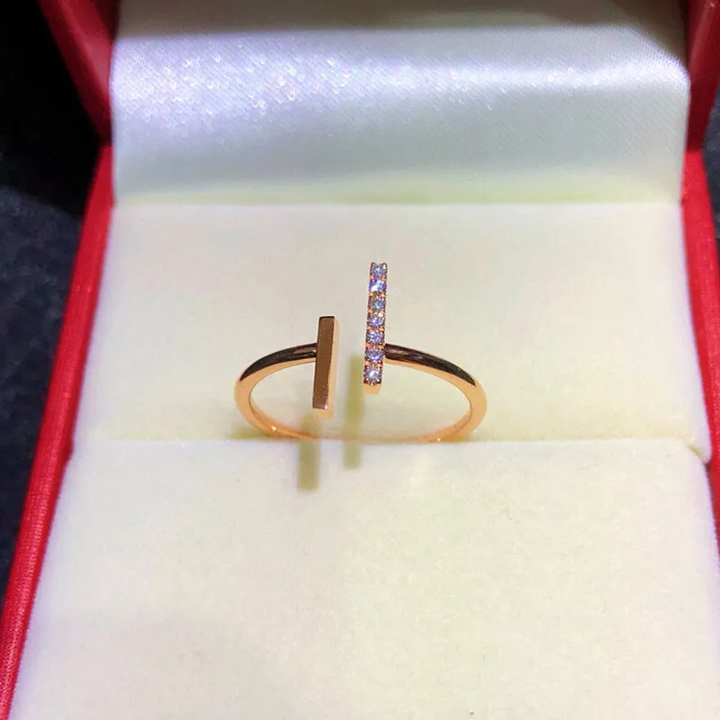 18K Gold Fashion Simple Open Diamond Ring Exclusively Handcrafted 0.057 Carat Natural Diamond (H-F Color, VS1-VS2 Clarity)
