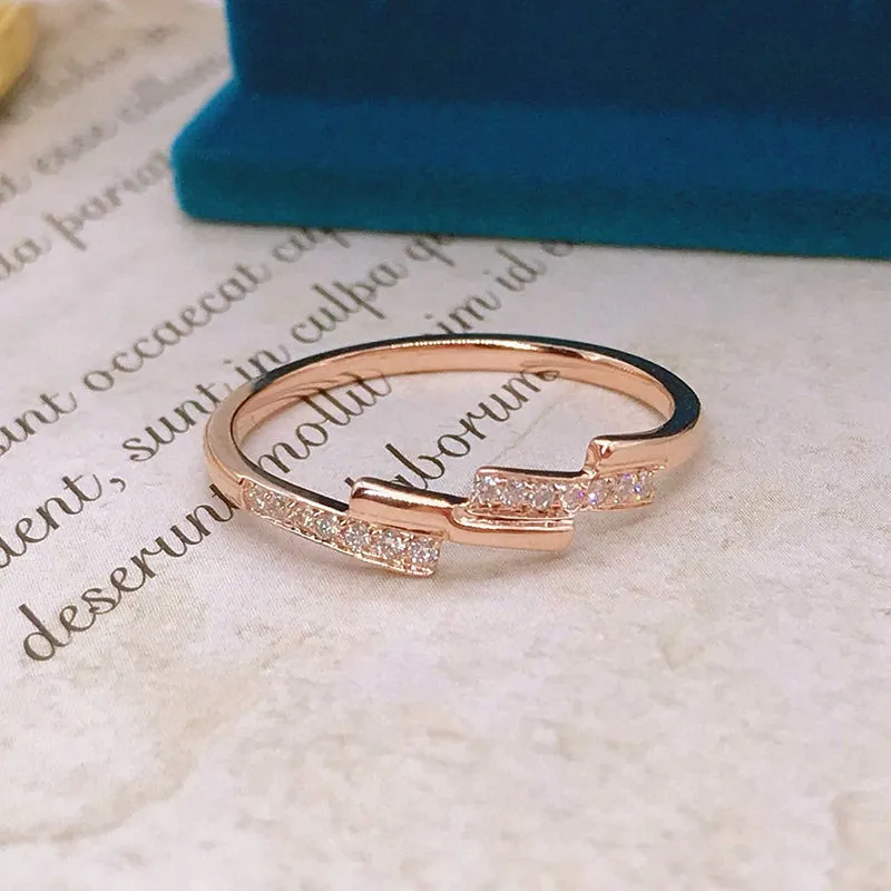 18K Gold Process Fashion Simple Diamond Ring Exclusively Handcrafted 0.088 Carat Natural Diamond (H-F Color, VS1-VS2 Clarity)