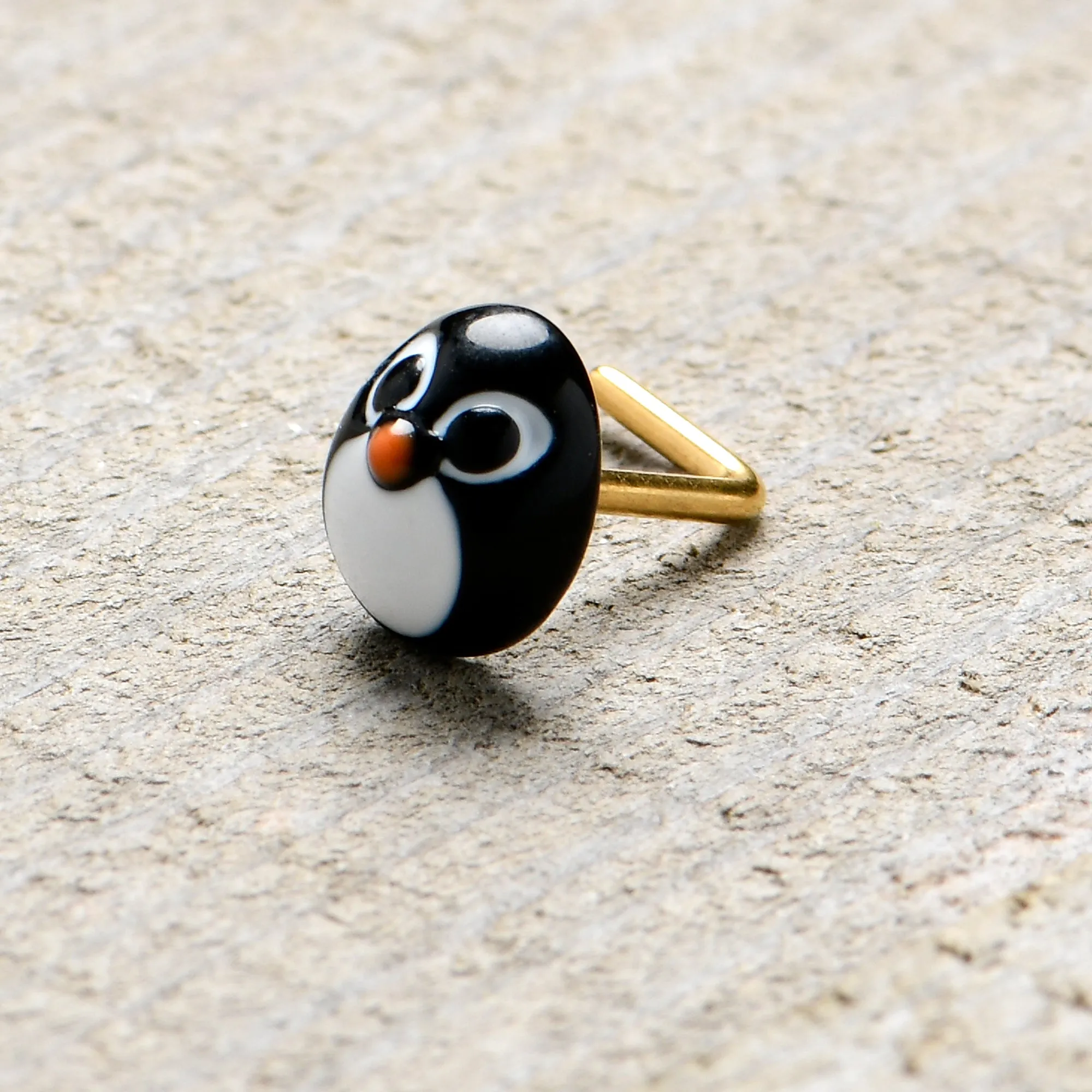 20 Gauge 7mm Gold Tone Round Penguin Face Holiday  L Shape Nose Ring