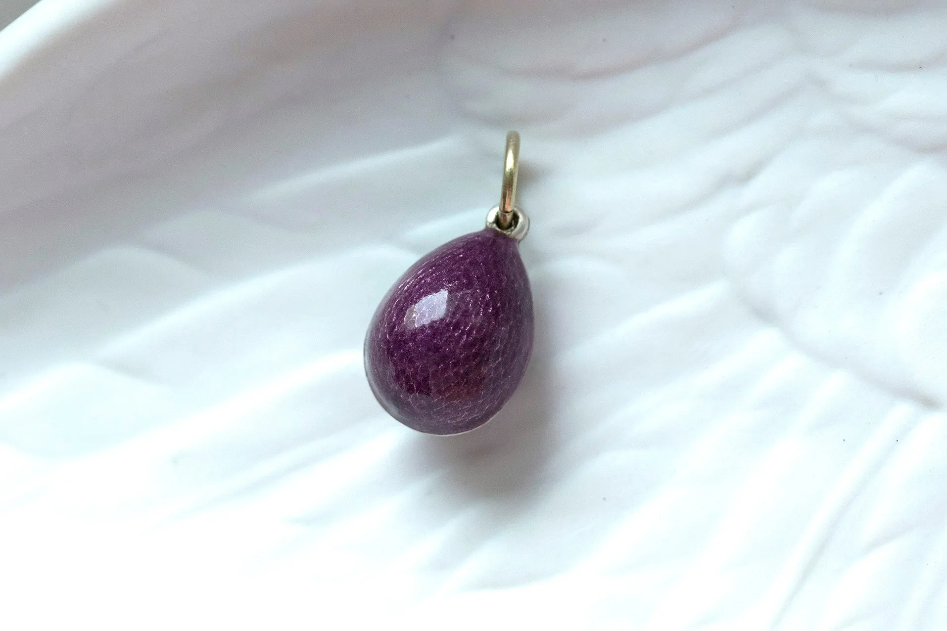 Antique Enamel Egg Pendant with 'Mouse'