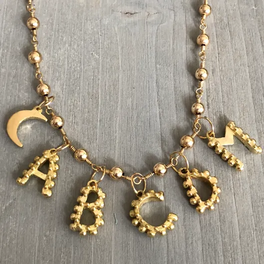 BOHEME "P" INITIAL CHARM rts