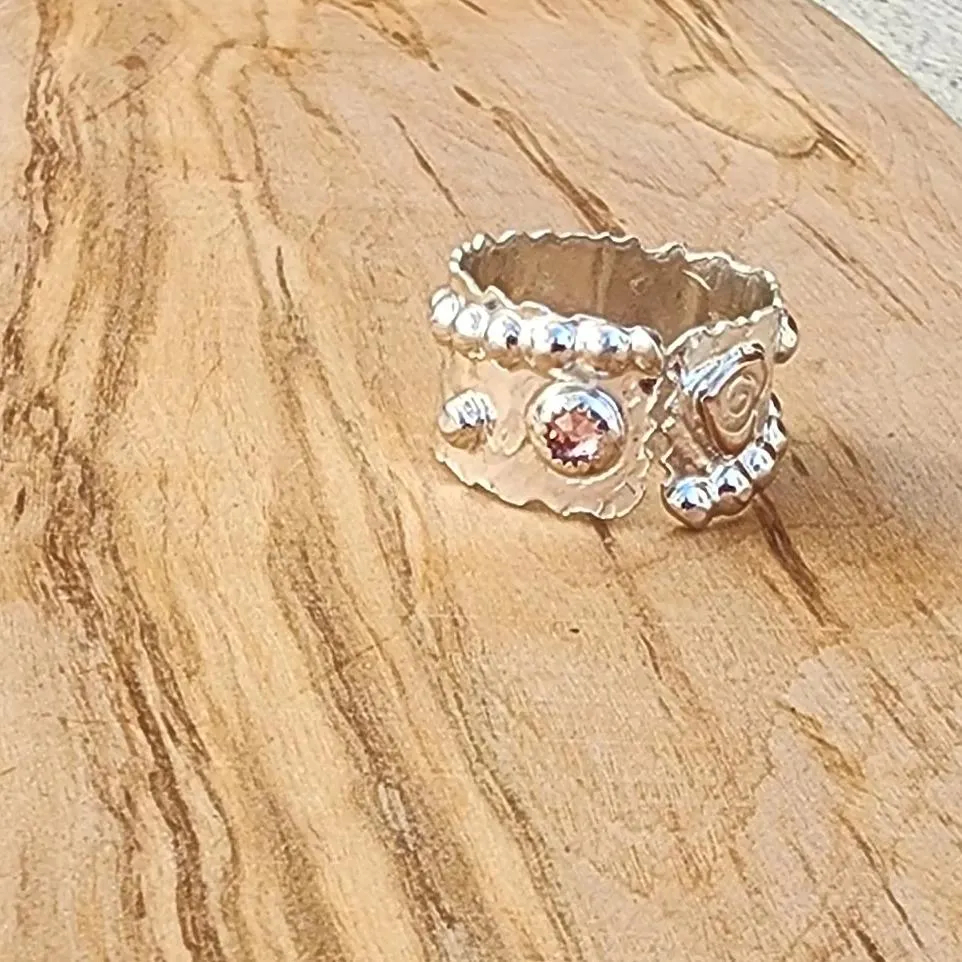 Bold Handcrafted .925 Sterling Silver Hammered Statement Ring – Copper Heart & Swarovski Rhinestone