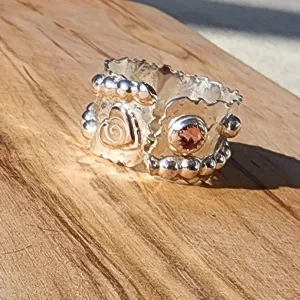 Bold Handcrafted .925 Sterling Silver Hammered Statement Ring – Copper Heart & Swarovski Rhinestone