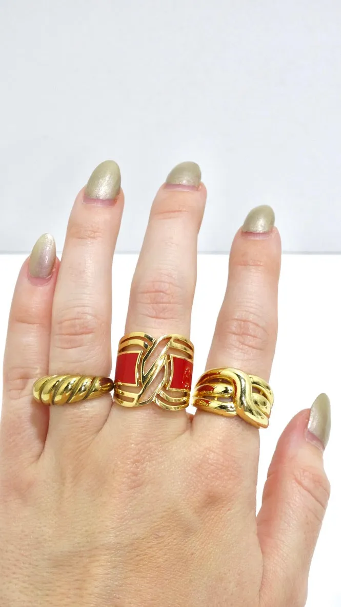 Chanel Gallery Collection HyCeram 18k Gold Ring