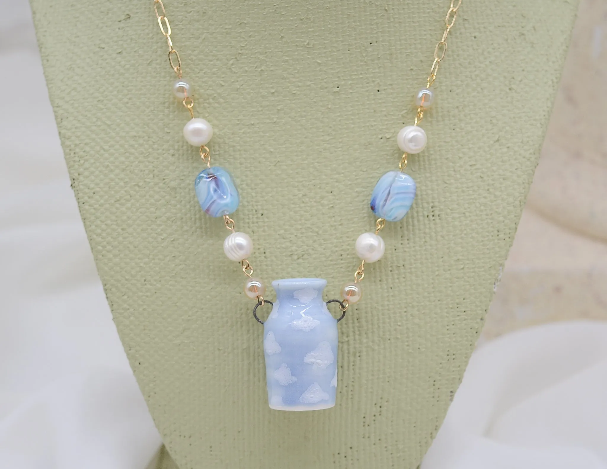 Cloudy Pot Necklace #1