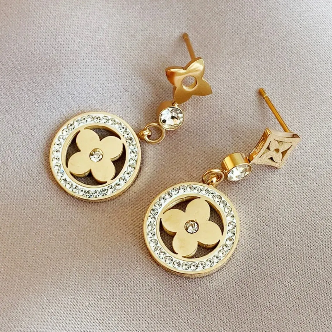 CZ Clover Design Dangling Stud Earrings - Gold
