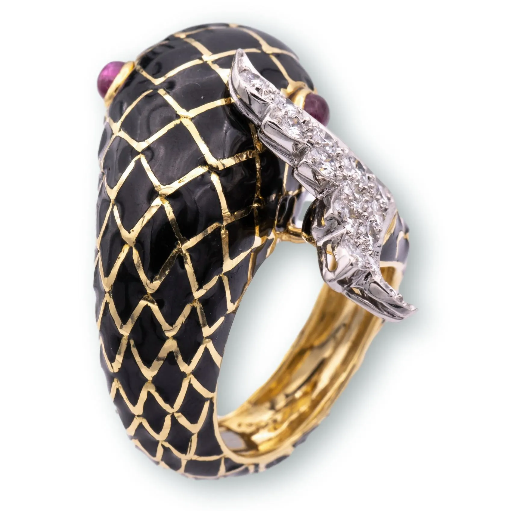 David Webb Diamond Fish Cocktail Ring Platinum 18K Yellow Gold Ruby Eyes Black Enamel