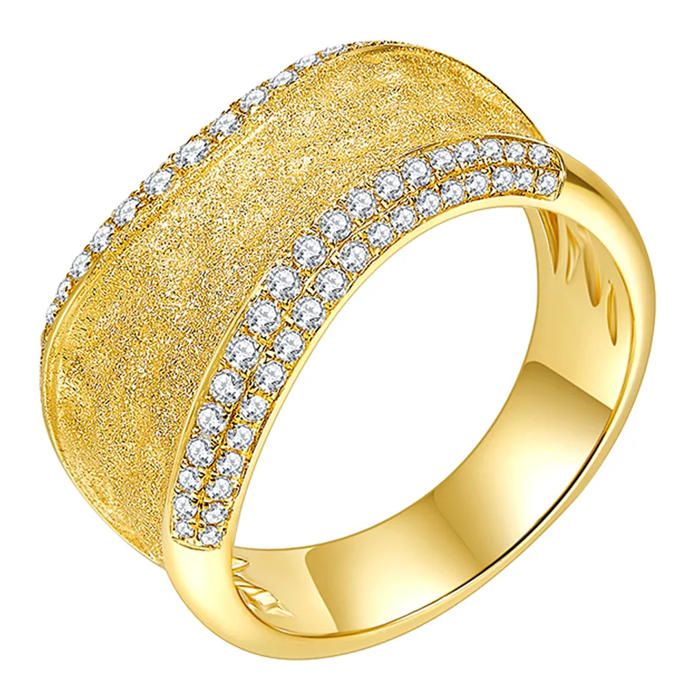 Diamond Pave Hammered Texture Curved Ring