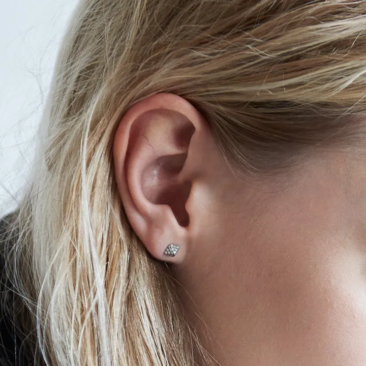 Diamond Rivet Style Pyramid Shape Stud Earrings