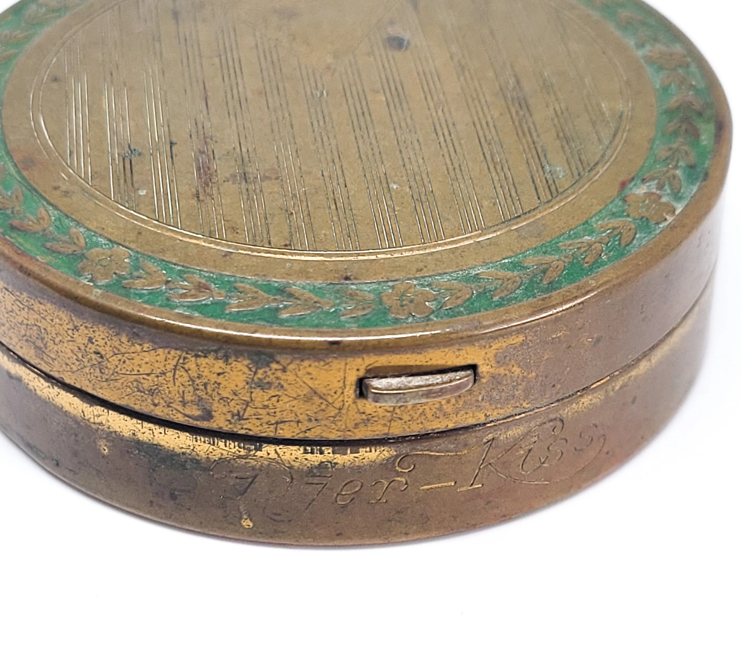 Dier - Kiss Art Deco brass & green enamel folding double mirror vintage compact