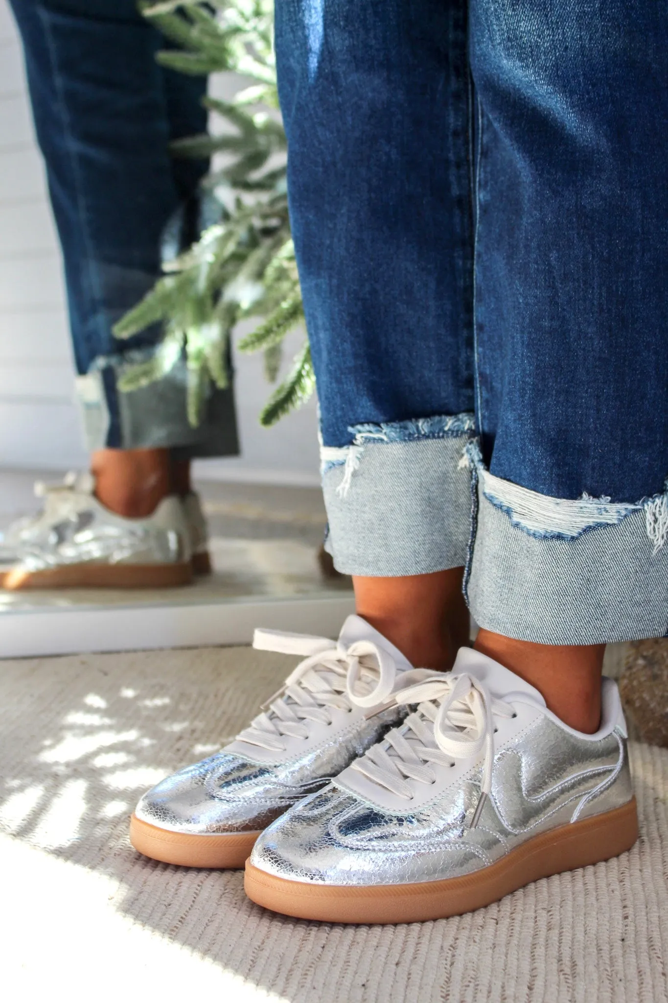 Everyday Kicks Modern Sneaker • Silver
