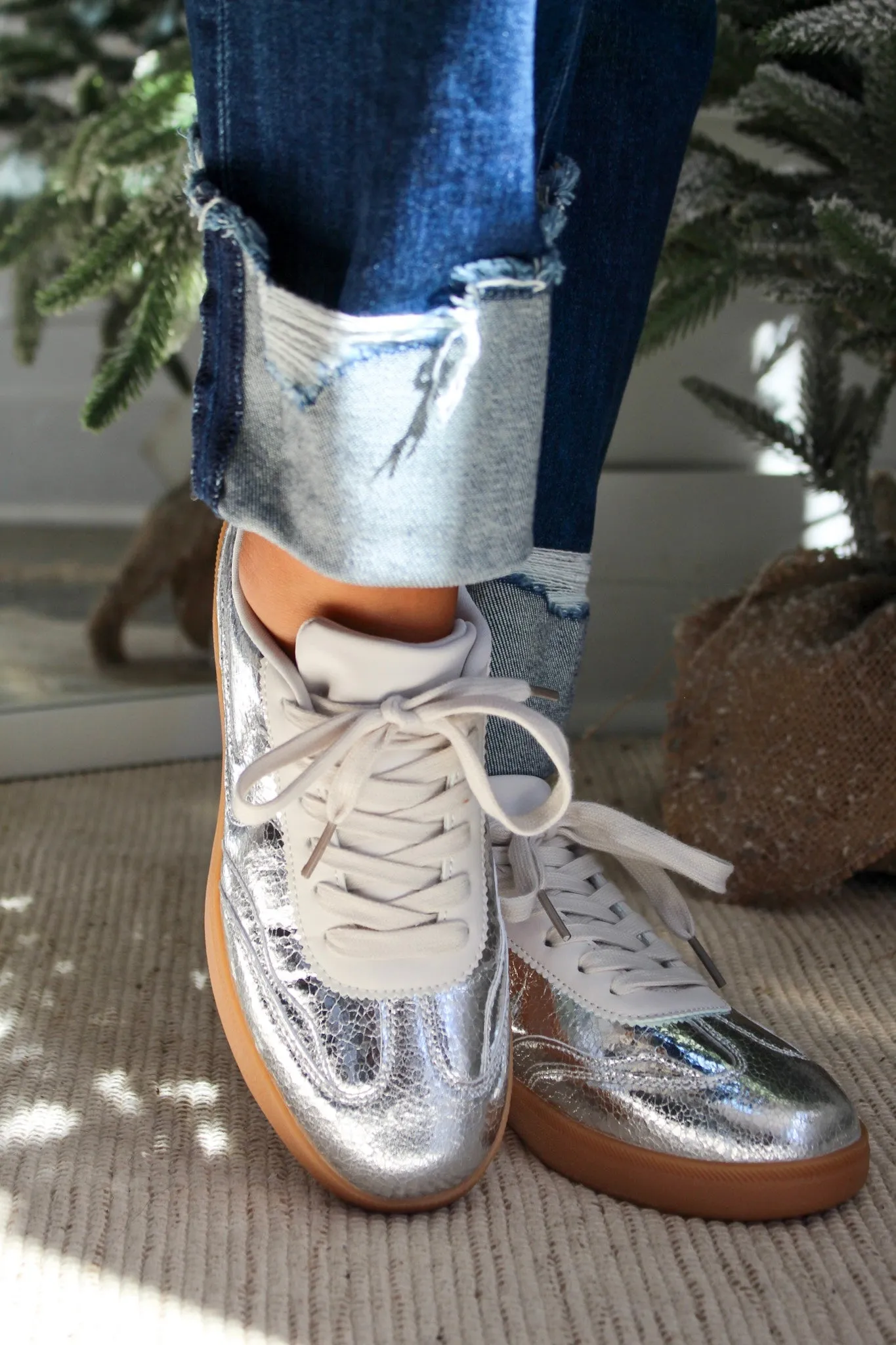 Everyday Kicks Modern Sneaker • Silver