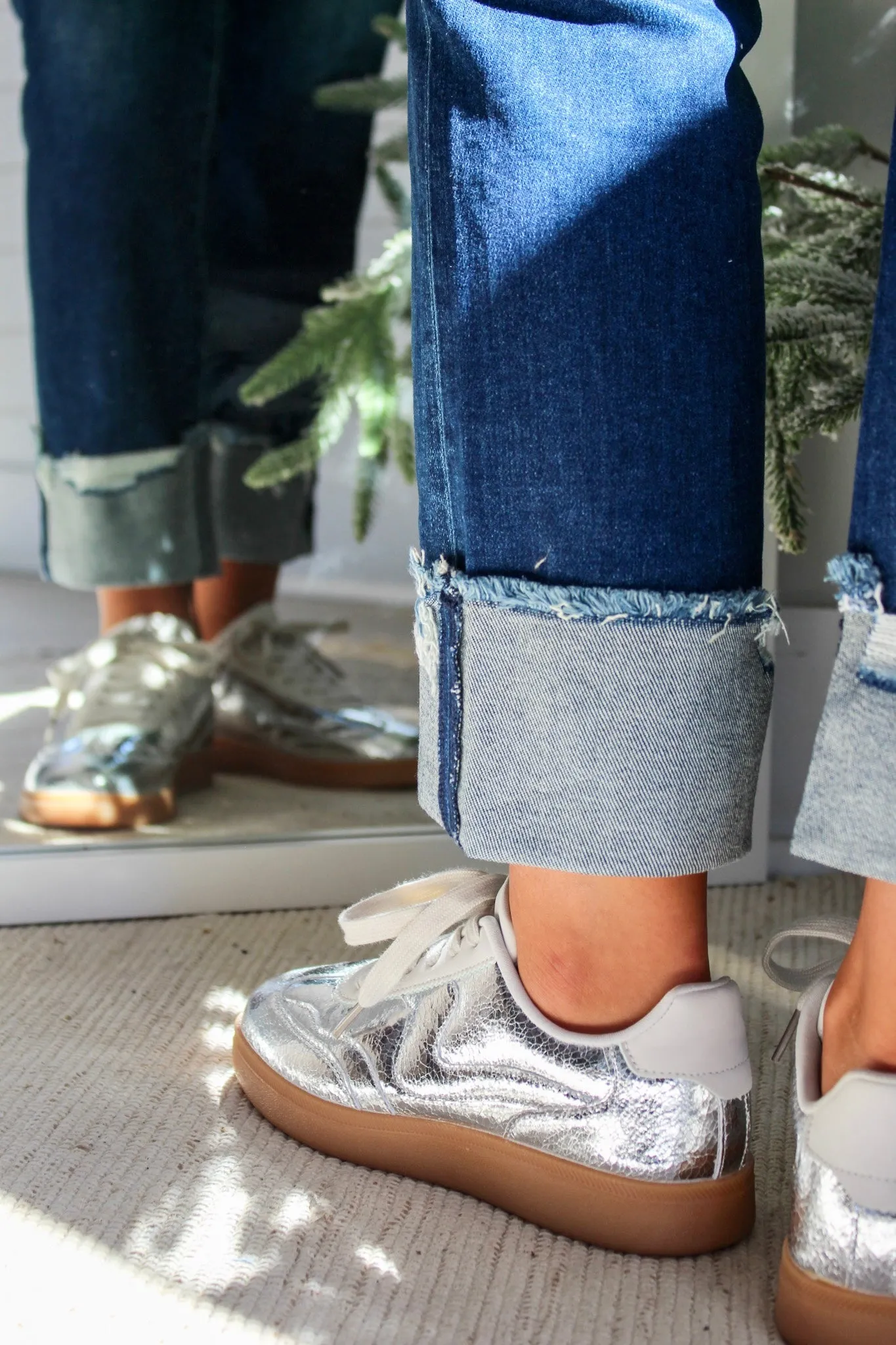 Everyday Kicks Modern Sneaker • Silver