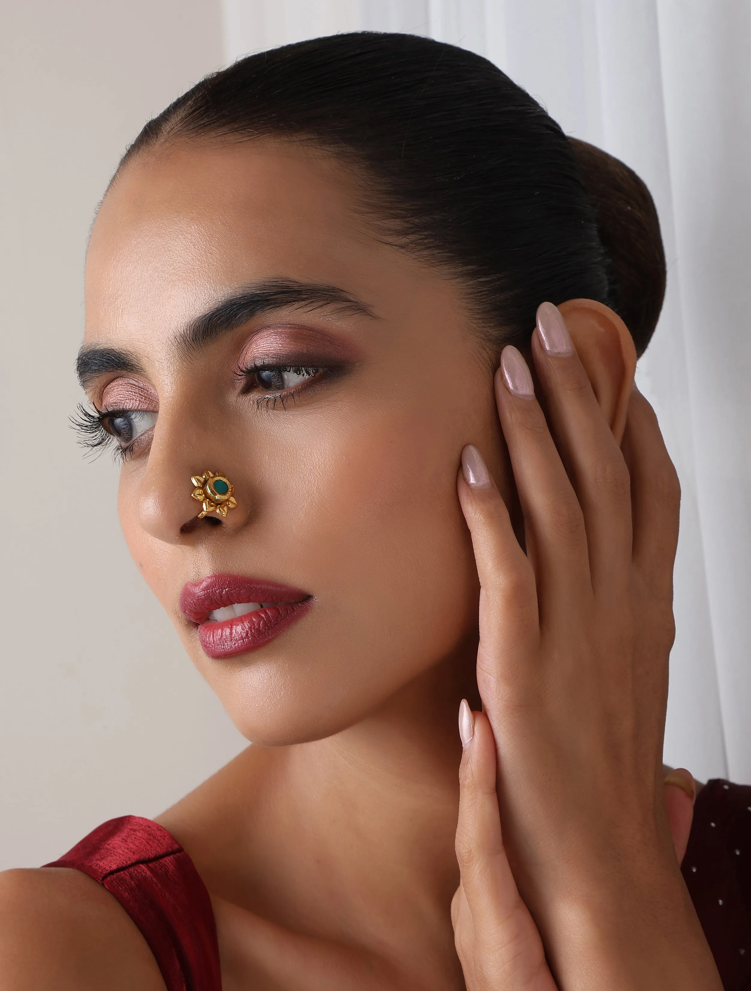 Green Color Kundan Nose Pin
