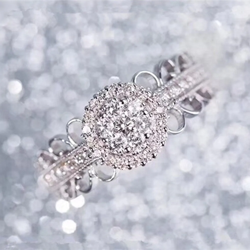 Lace Design Diamond Wedding Ring