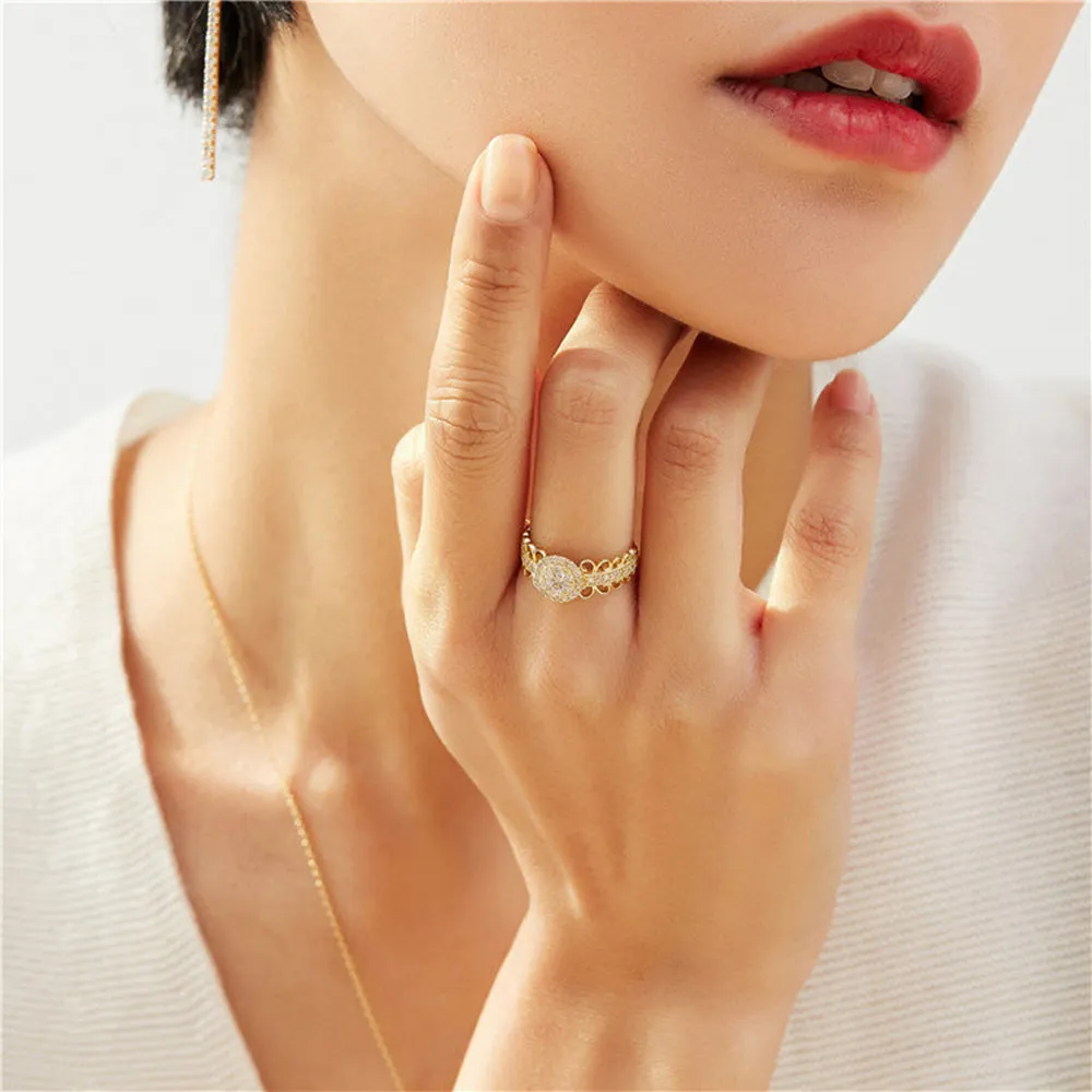 Lace Design Diamond Wedding Ring