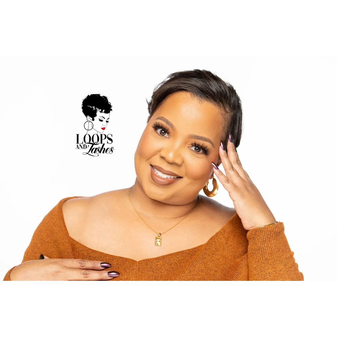 Lola Lashes