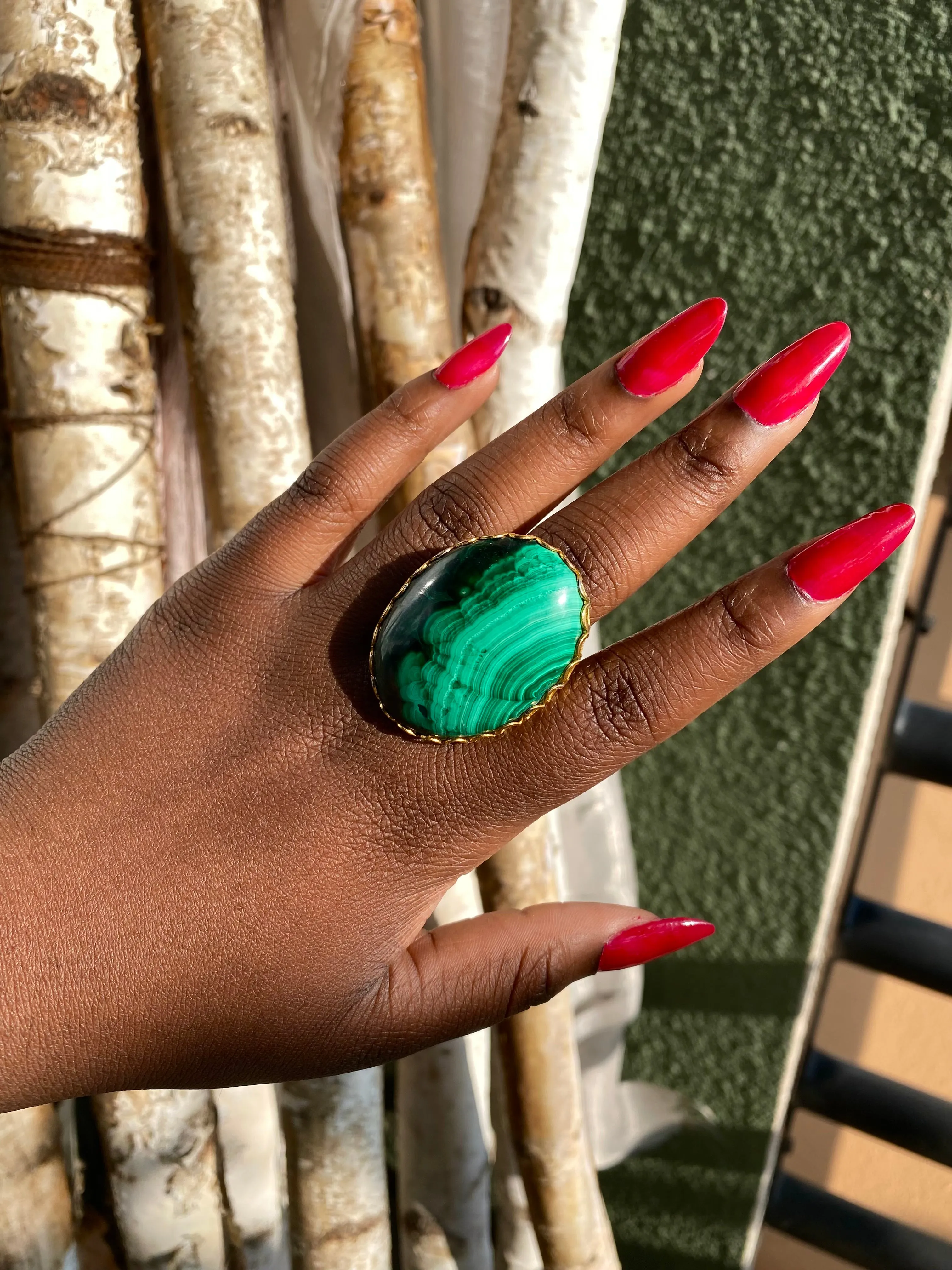 Malachite oval ring