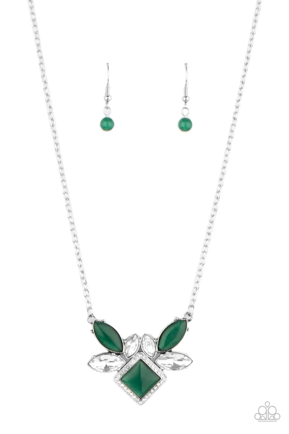 Paparazzi Amulet Avenue - Green Necklace