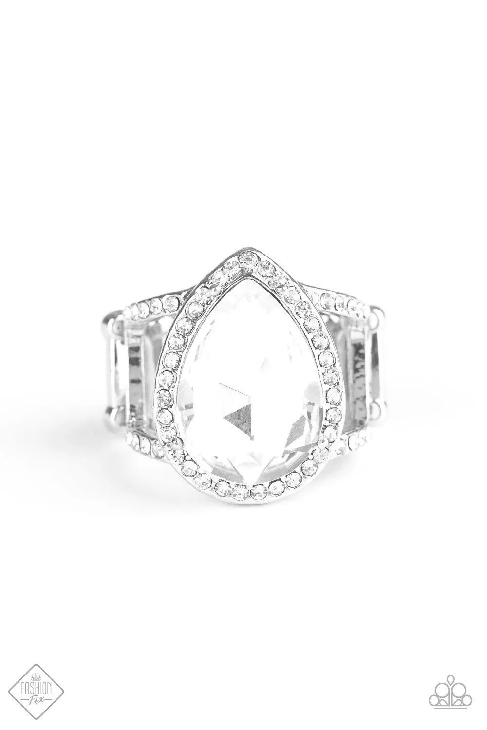 Paparazzi - BLINGing Down The House - White Rhinestone Ring