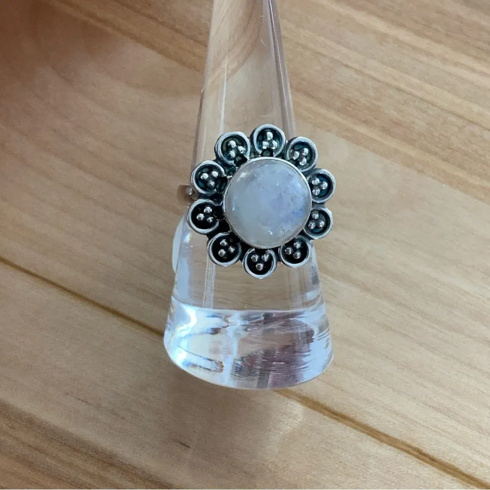 Rainbow Moonstone Flower Solid 925 Sterling Silver Ring