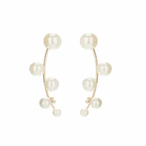 Regina Royal Pearl Golden Ear Clip