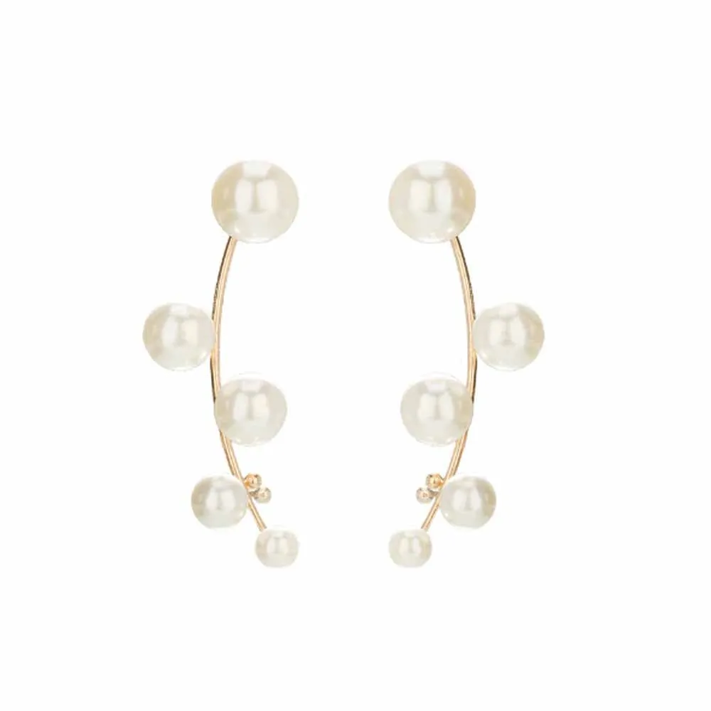 Regina Royal Pearl Golden Ear Clip