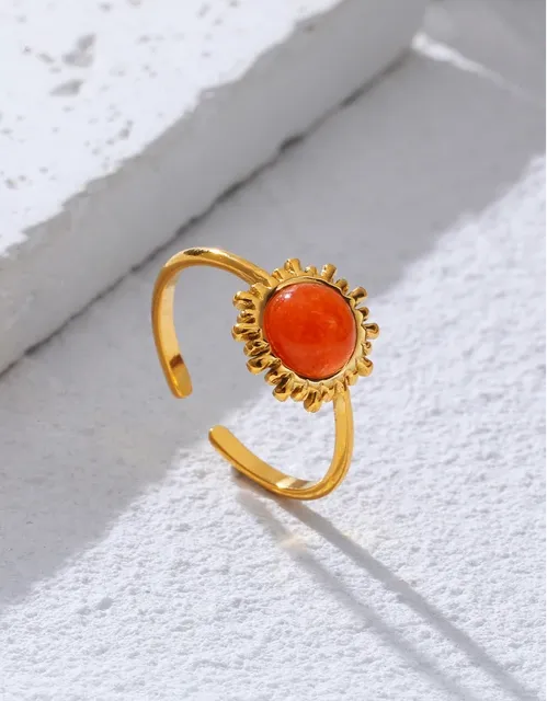 Retro Lucy Orange Natural Stone Golden Ring