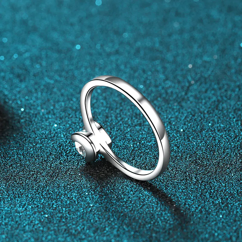 Round Cut Moissanite Diamond Classic Solitaire Ring