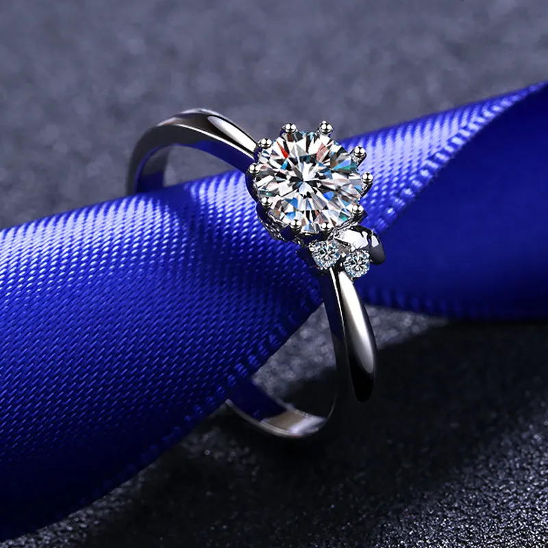 Round Cut Moissanite Diamond Simple Classis Ring