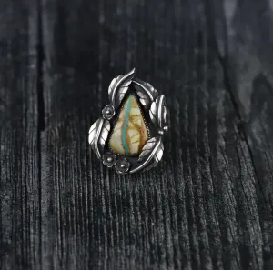 Royston Ribbon Flora Ring