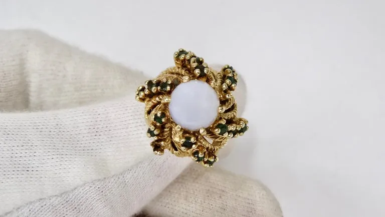 Sapphire Star Cabochon 4 Carat 14k Gold Cocktail Ring