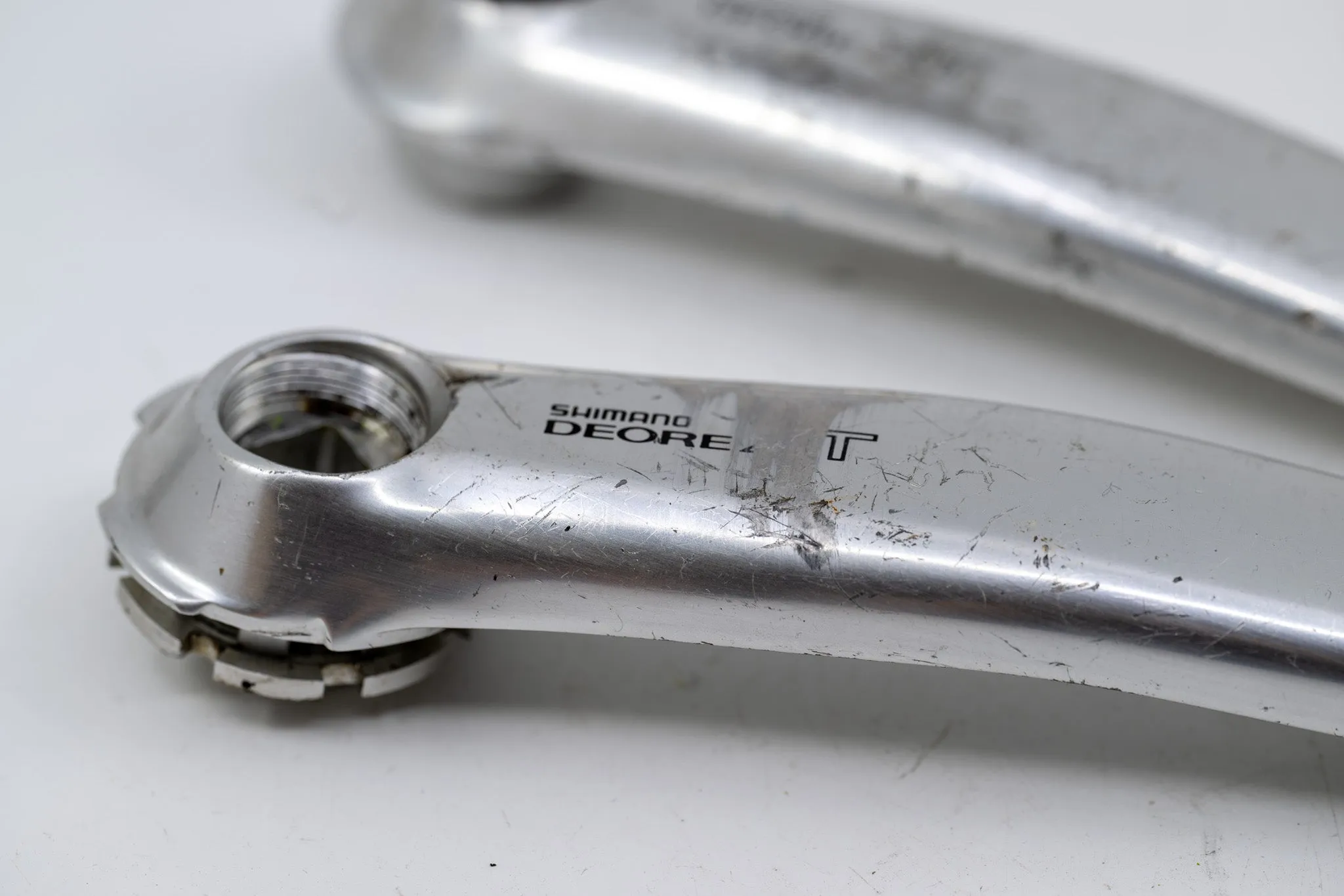 shimano fc-m739 deore xt crankset no chain rings