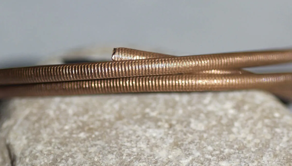 Simple minimalist ring wire Caterpillar lines 2.7mm Patterned wire for making rings