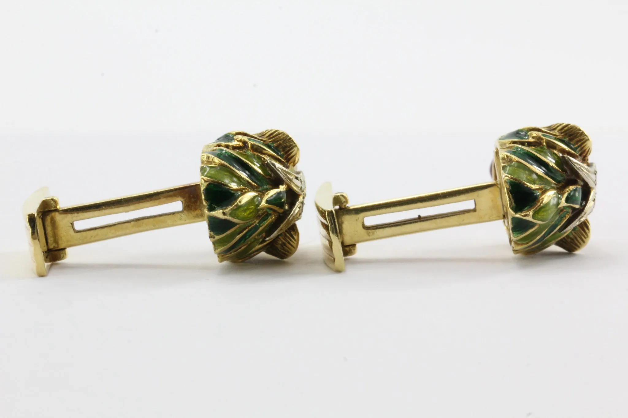 Vintage 18K Gold Enamel & Diamond Lion Head Cufflinks