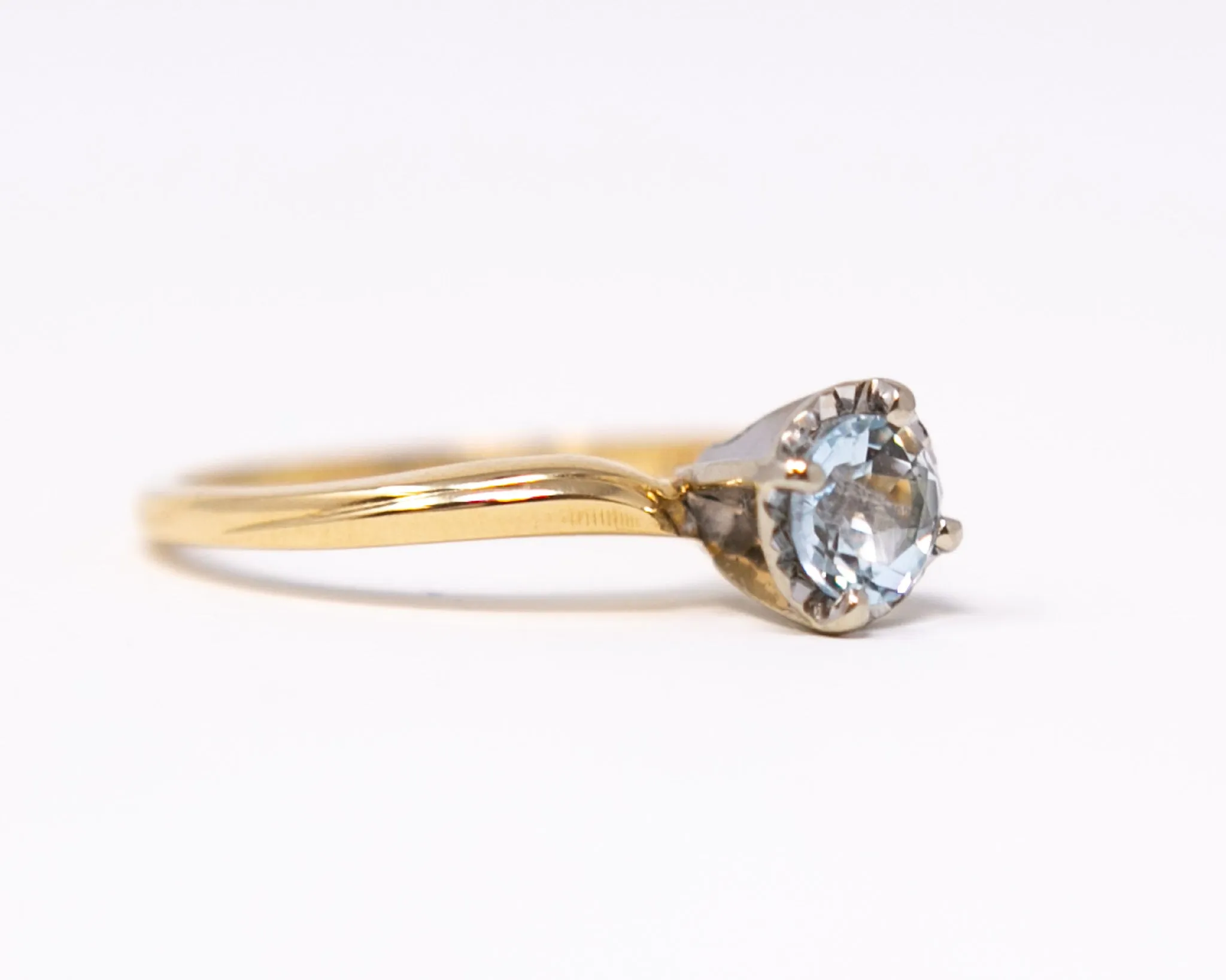 Vintage Aquamarine Ring