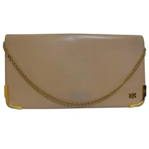 Vintage Bally nude beige leather chain shoulder bag, can be clutch purse with gold tone logo motif and frames.