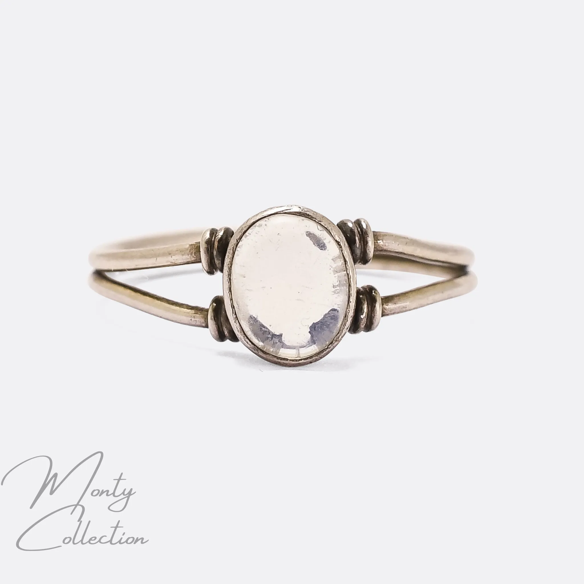 Vintage Blue Moonstone Solitaire Ring