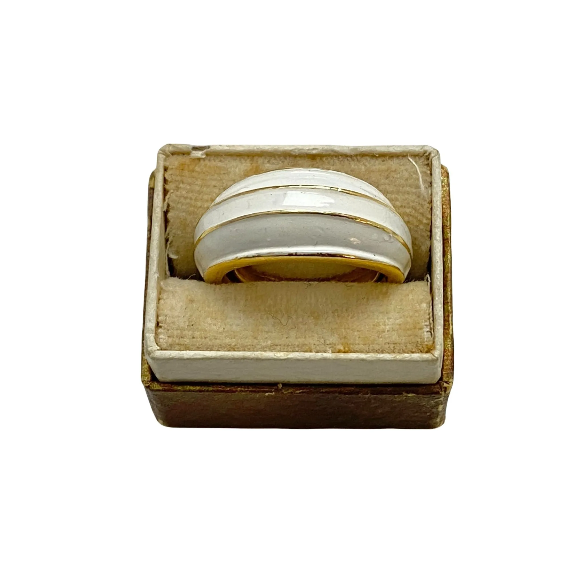 Vintage Crown Trifari Gold and Cream Enamel Ring
