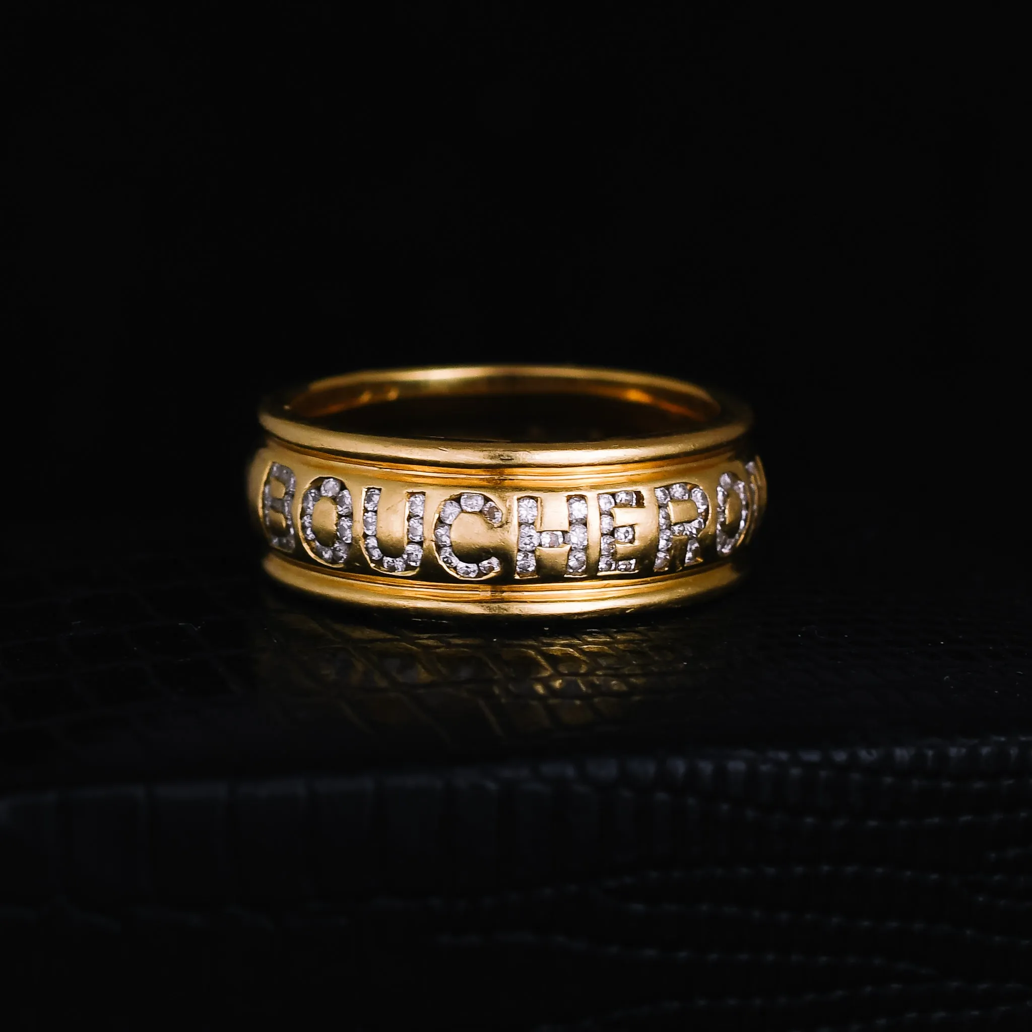 Vintage Diamond BOUCHERON Band