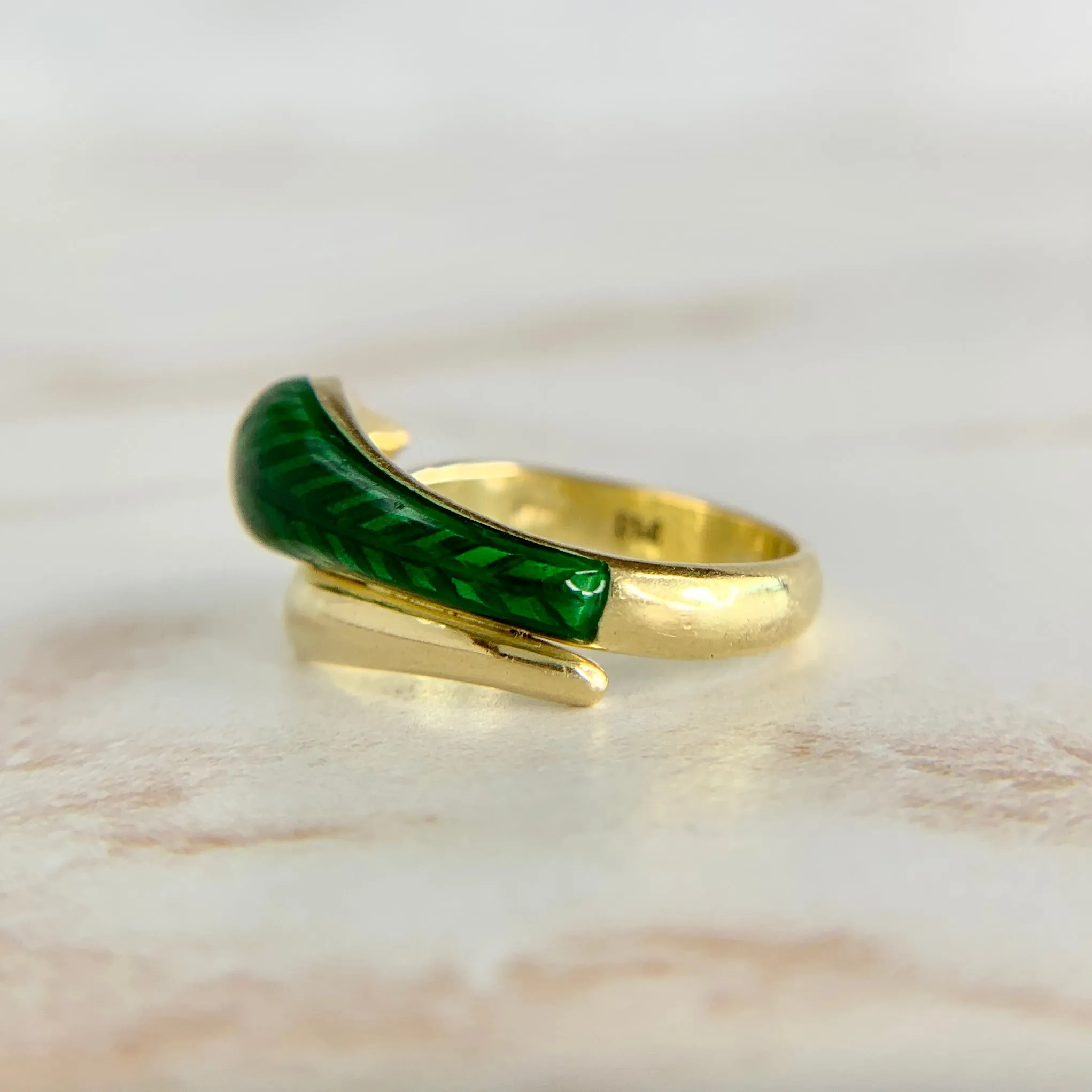 Vintage Enamel Snake Ring 18k