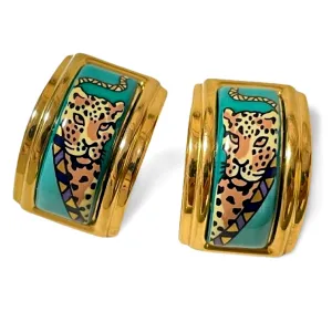 Vintage Hermes cloisonne enamel golden earrings with panther, leopard, cheetah face design. Classic Hermes jewelry. Green. 061224ac2