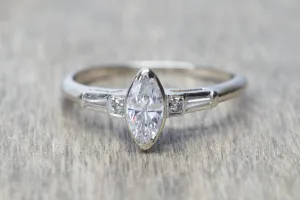 VINTAGE MARQUISE DIAMOND RING